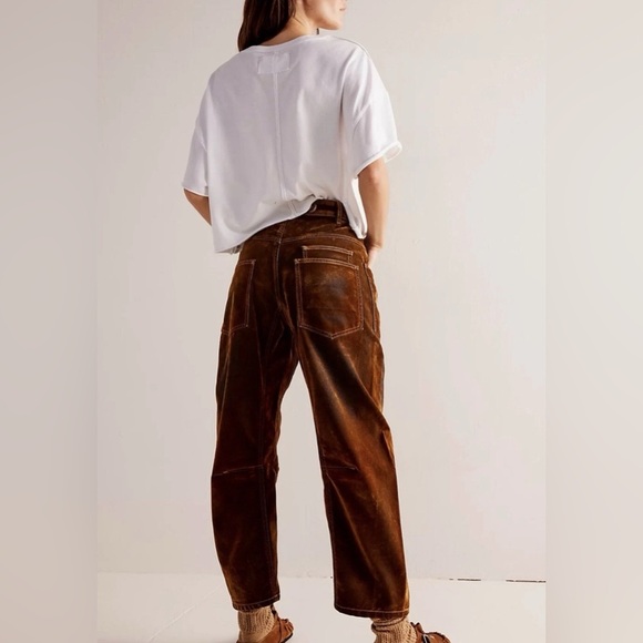 Free people We The Free Moxie Velvet Barrel Jeans Brown Size 24 ( brand new ) - Picture 2 of 16